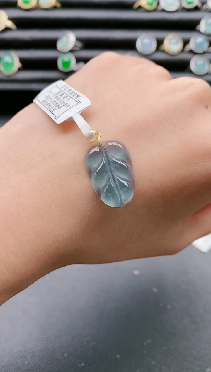 【闪购商品】翡翠戒指18K金镶嵌111111111