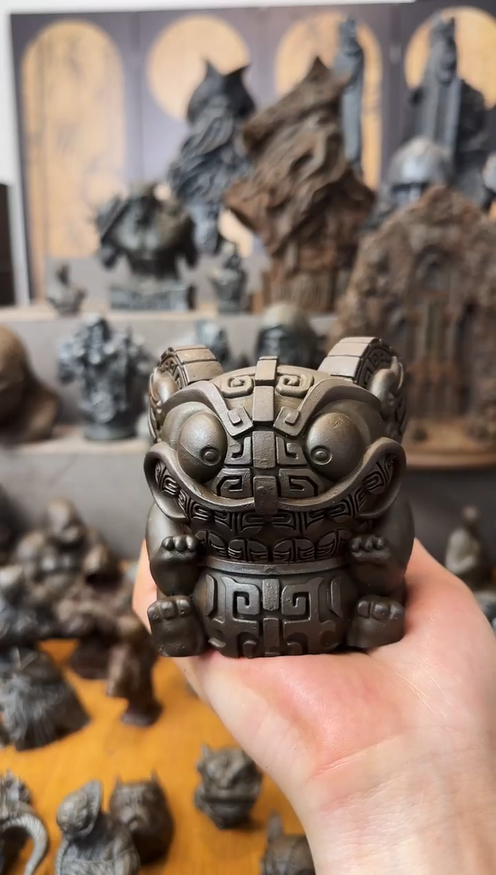 铁实心铁艺摆件~~大小吞金（锈色）