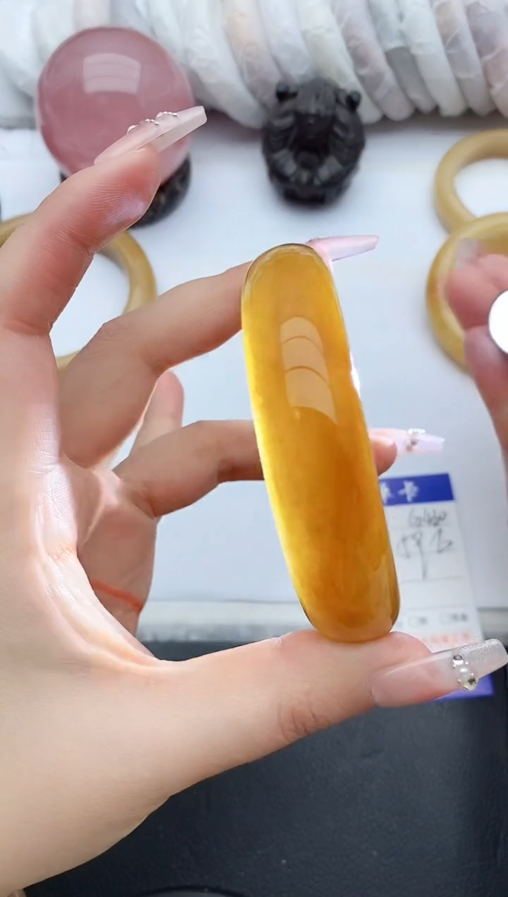 【闪购商品】石英质玉手镯未镶嵌G430+59/60