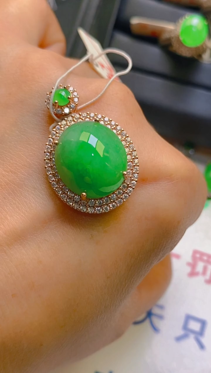 【闪购商品】翡翠耳饰银S925镶嵌天然A货翡翠1