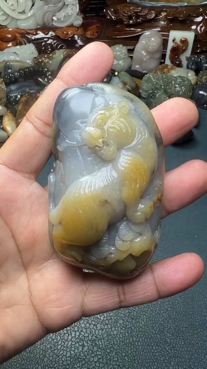 未镶嵌和田玉把件-0
