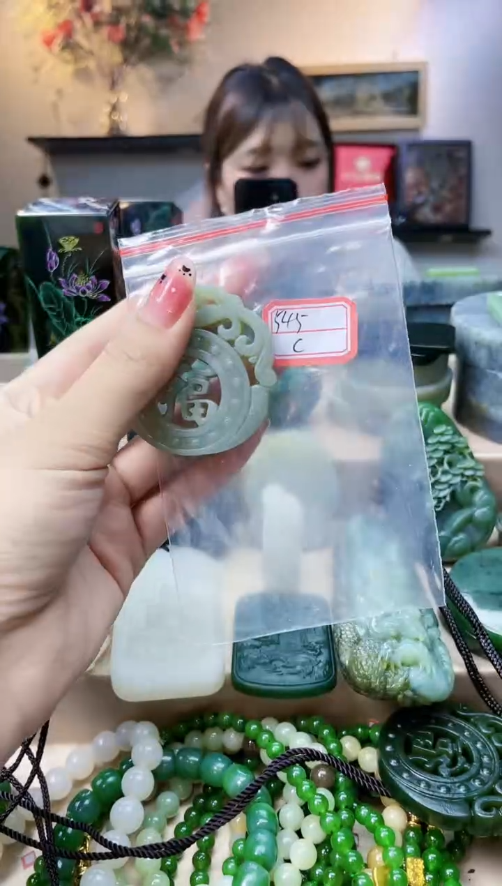 和田玉未镶嵌挂件1