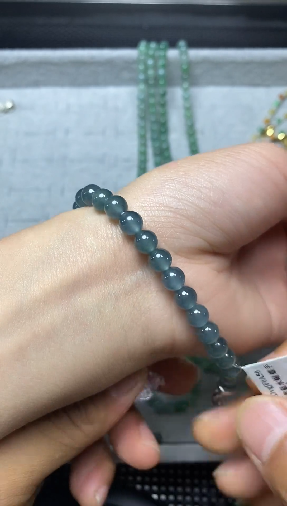 未镶嵌定制翡翠手串