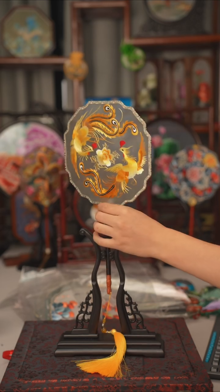 扇子团扇 绣花双面非遗