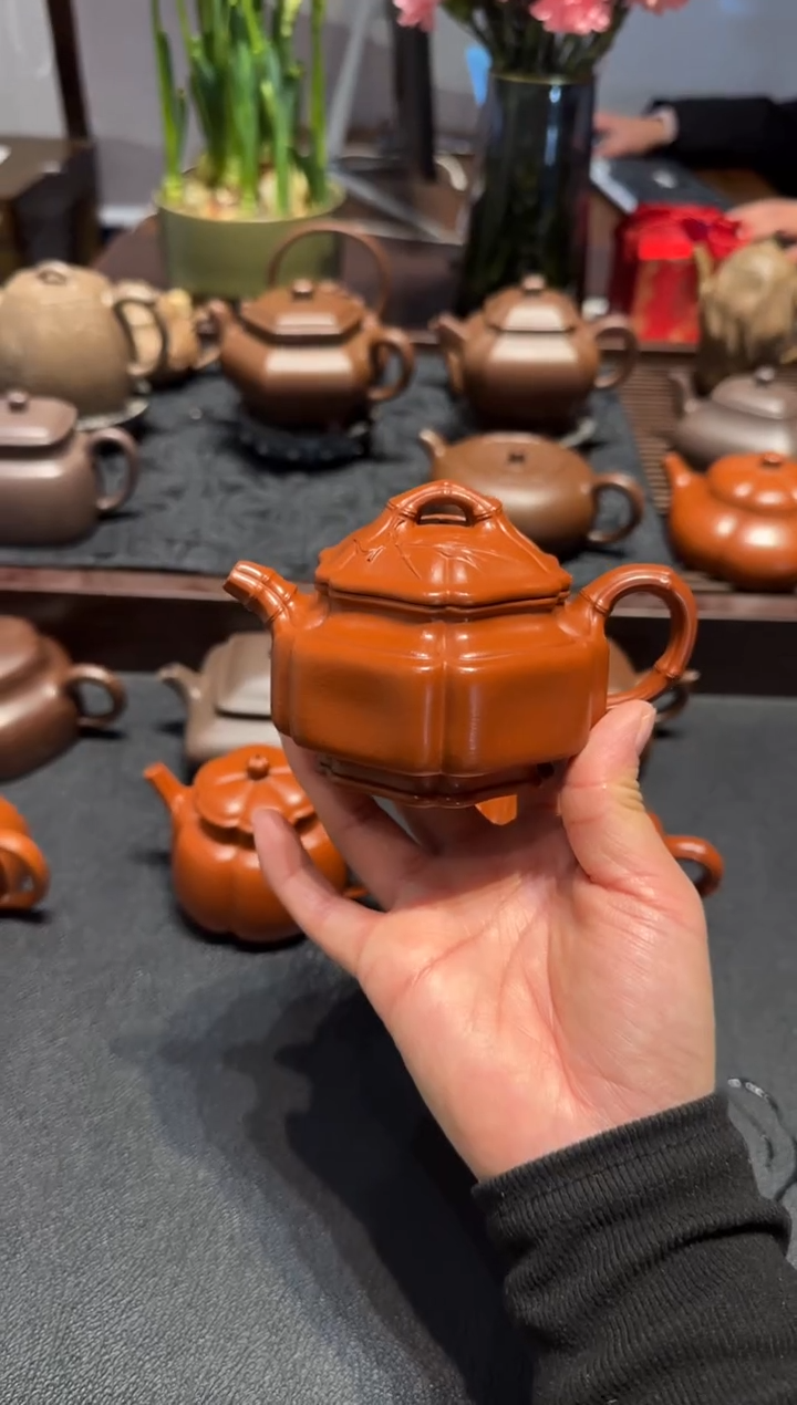 【闪购商品】紫砂茶壶六方海棠双线竹鼓