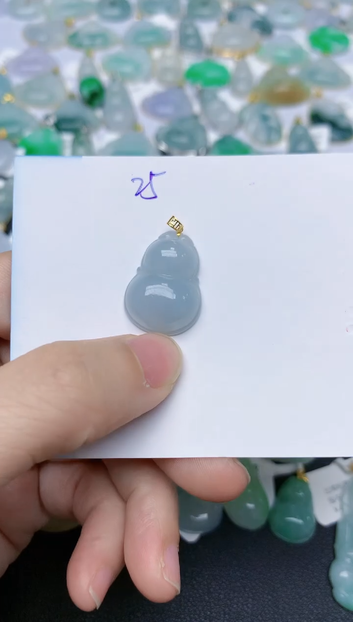 【闪购商品】翡翠颈饰18K金镶嵌天然翡翠A货    