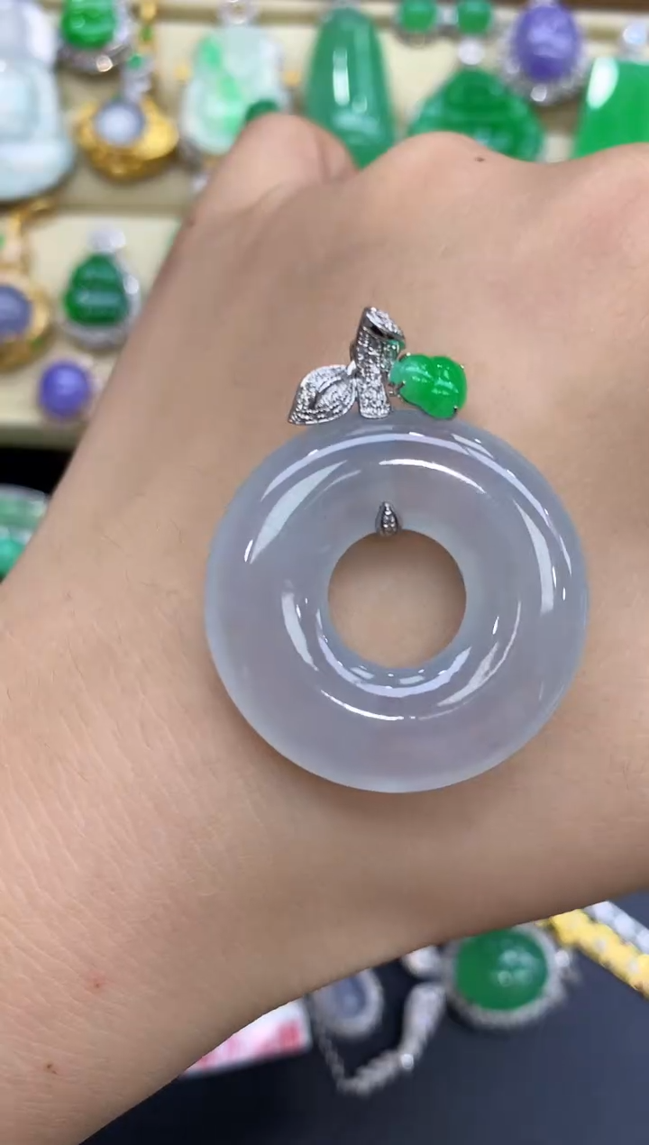 颈饰18K金镶嵌翡翠232-中国好珍宝