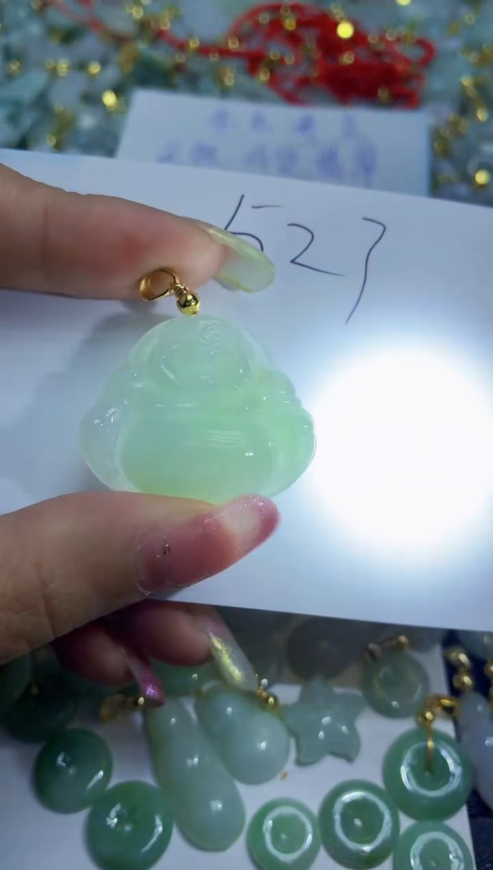 【闪购商品】翡翠颈饰合金天然翡翠A货