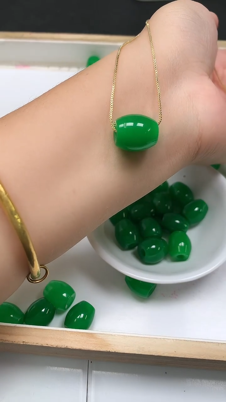 未镶嵌散珠玛瑙/玉髓E566苹果绿 路路通14*13mm 2个8.8元