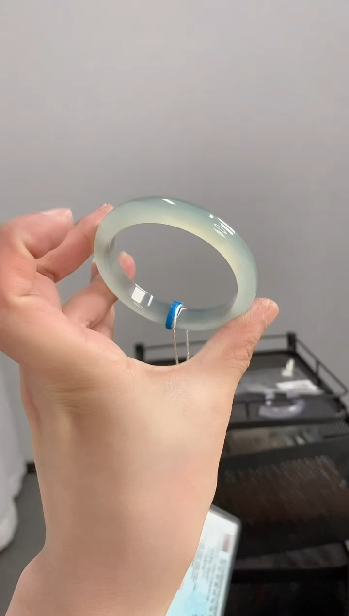 【闪购商品】玛瑙/玉髓手镯未镶嵌52-53圈