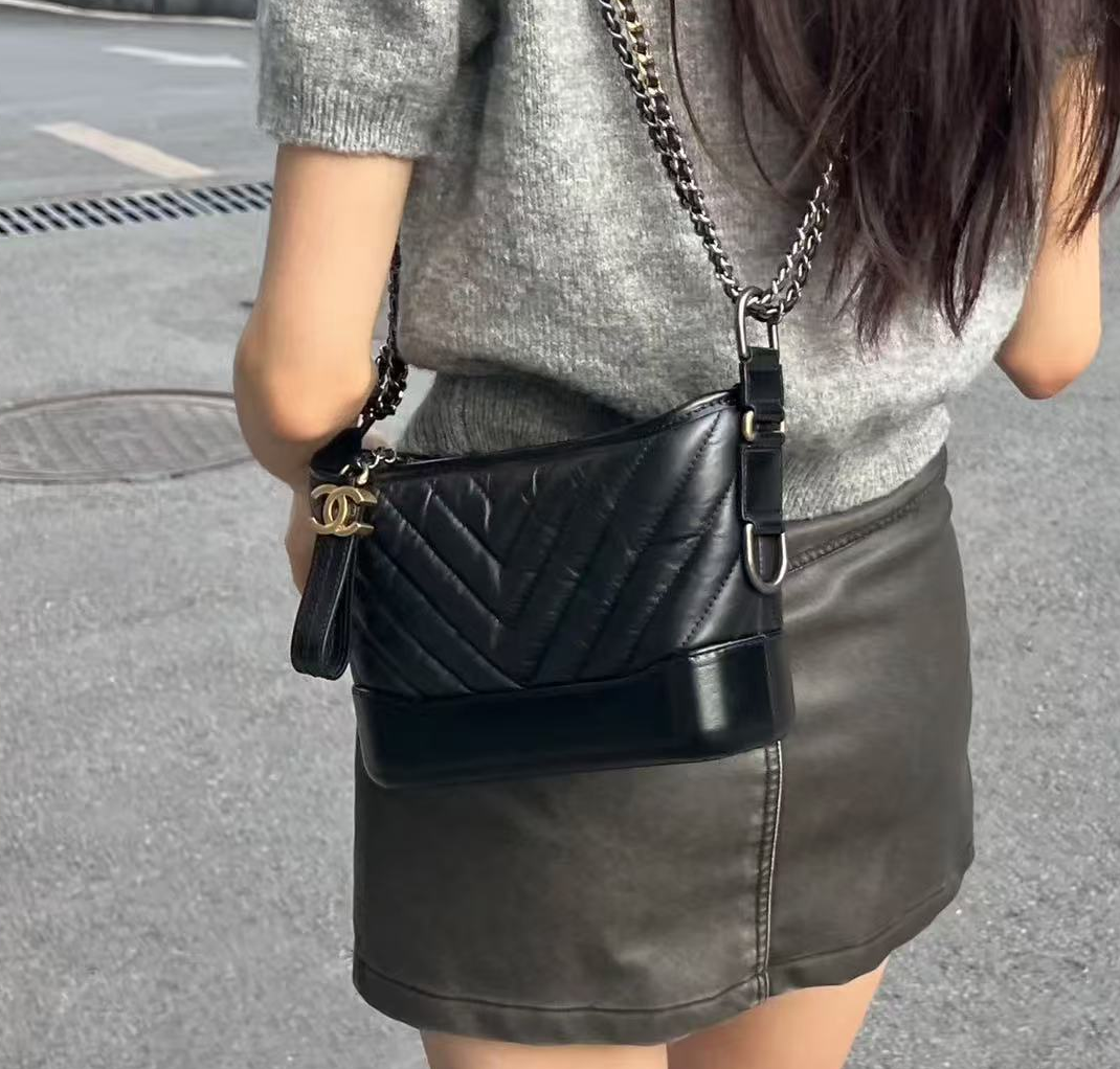 Chanel/香奈儿 斜挎包 V纹流浪 mx8740/2510