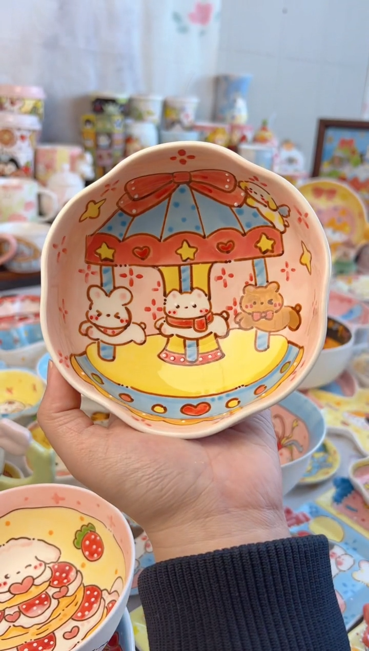 摆件陶娇***?景德镇陶瓷手绘微瑕