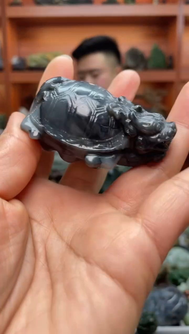 未镶嵌和田玉把件1