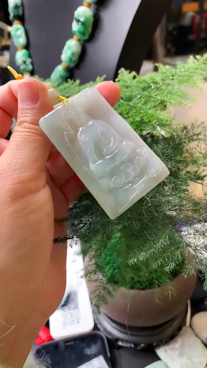 【闪购商品】翡翠颈饰未镶嵌挂件