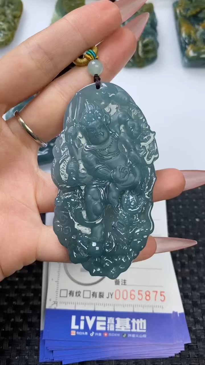 【闪购商品】翡翠颈饰未镶嵌11111111111111111