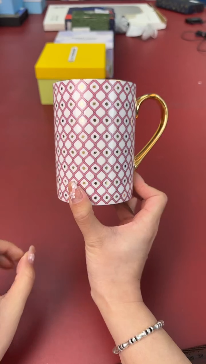 【闪购商品】瓷片正午瓷缘 臻品CQ源泉@@H1782