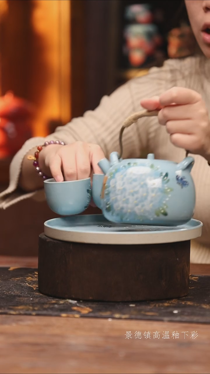 陶瓷景德镇高温釉下手绘陶瓷