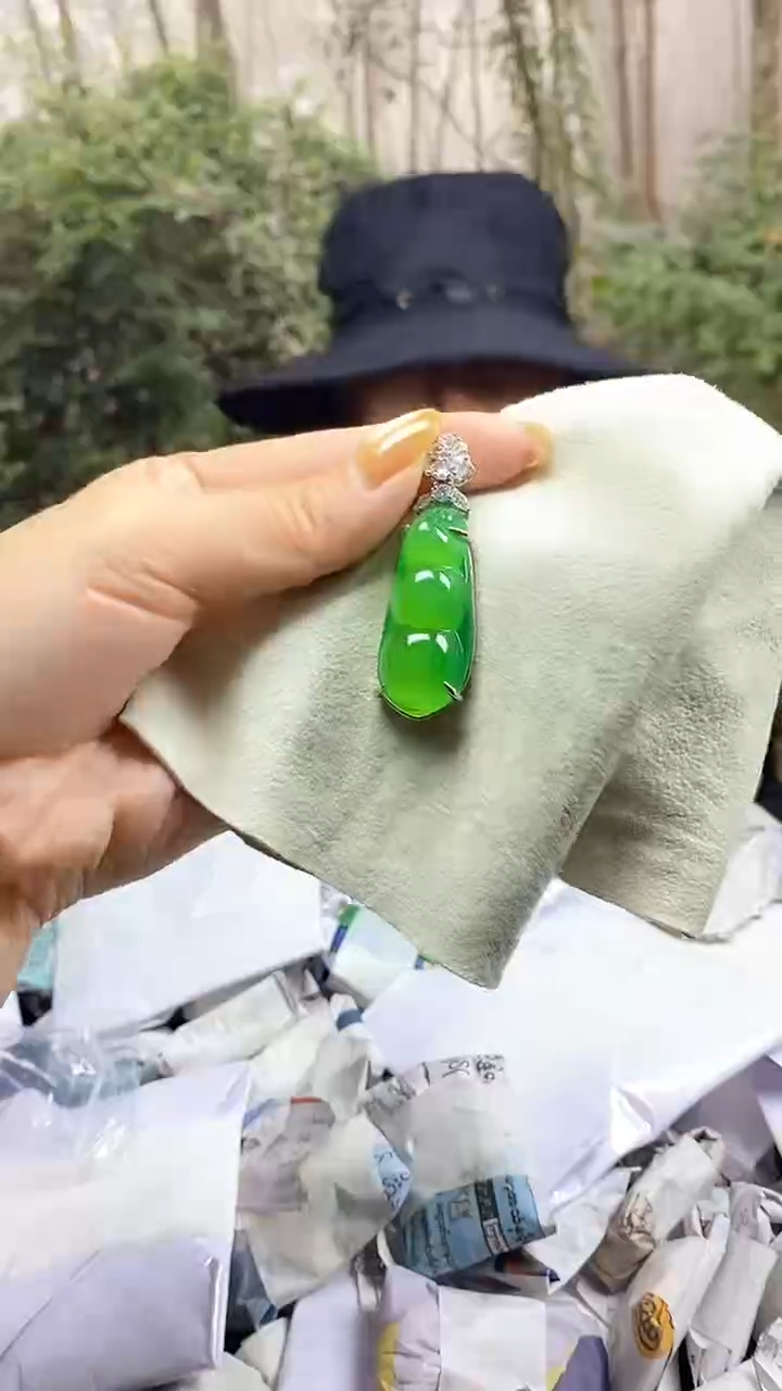 满色吊坠 所见即所得！！