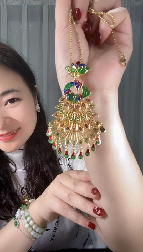 【闪购商品】翡翠颈饰未镶嵌00000030