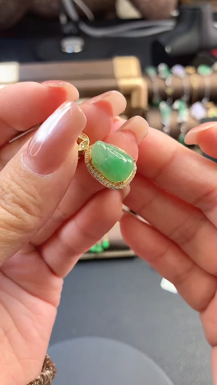 颈饰银S925镶嵌翡翠14954