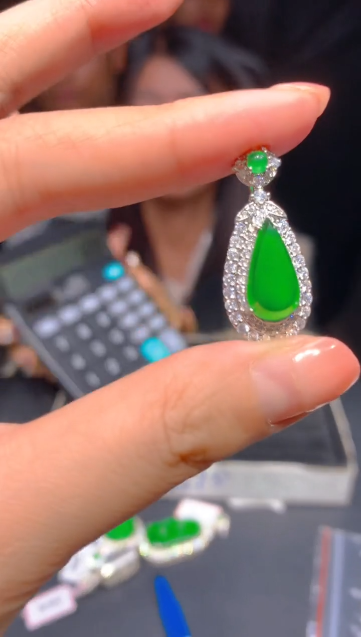 【闪购商品】定制翡翠未镶嵌157多样性发货（发其一）