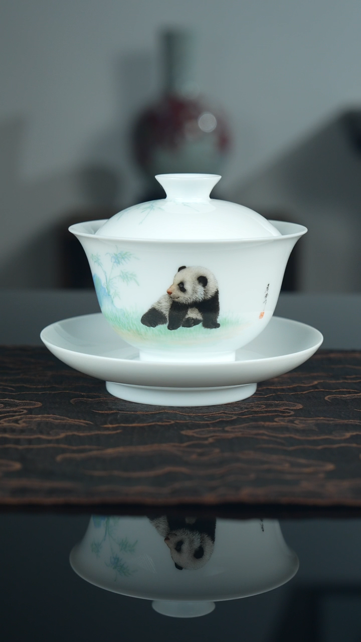 瓷片一*《熊猫》三才盖碗