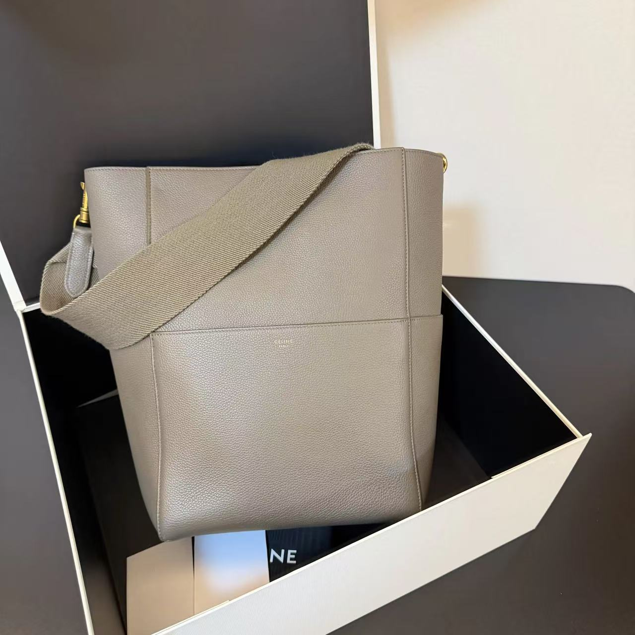 99新 Celine/思琳 /XVV0517/单肩包/22223334