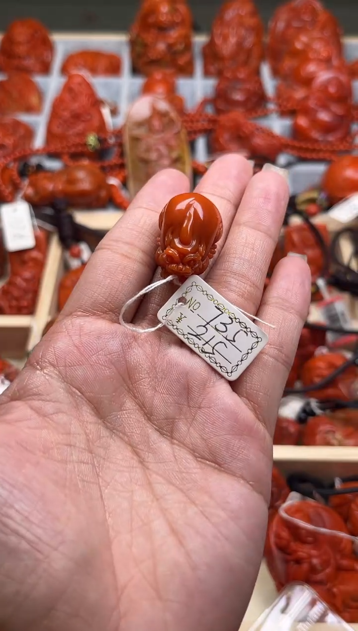 【闪购商品】南红玛瑙珠宝奇石未镶嵌735