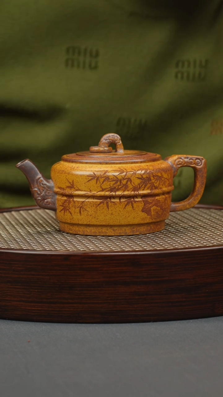 【闪购商品】紫砂茶壶龙骨金砂 双腰单圈 刻竹