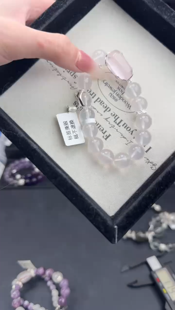 【闪购商品】水晶手链未镶嵌天然水晶 多样性发货