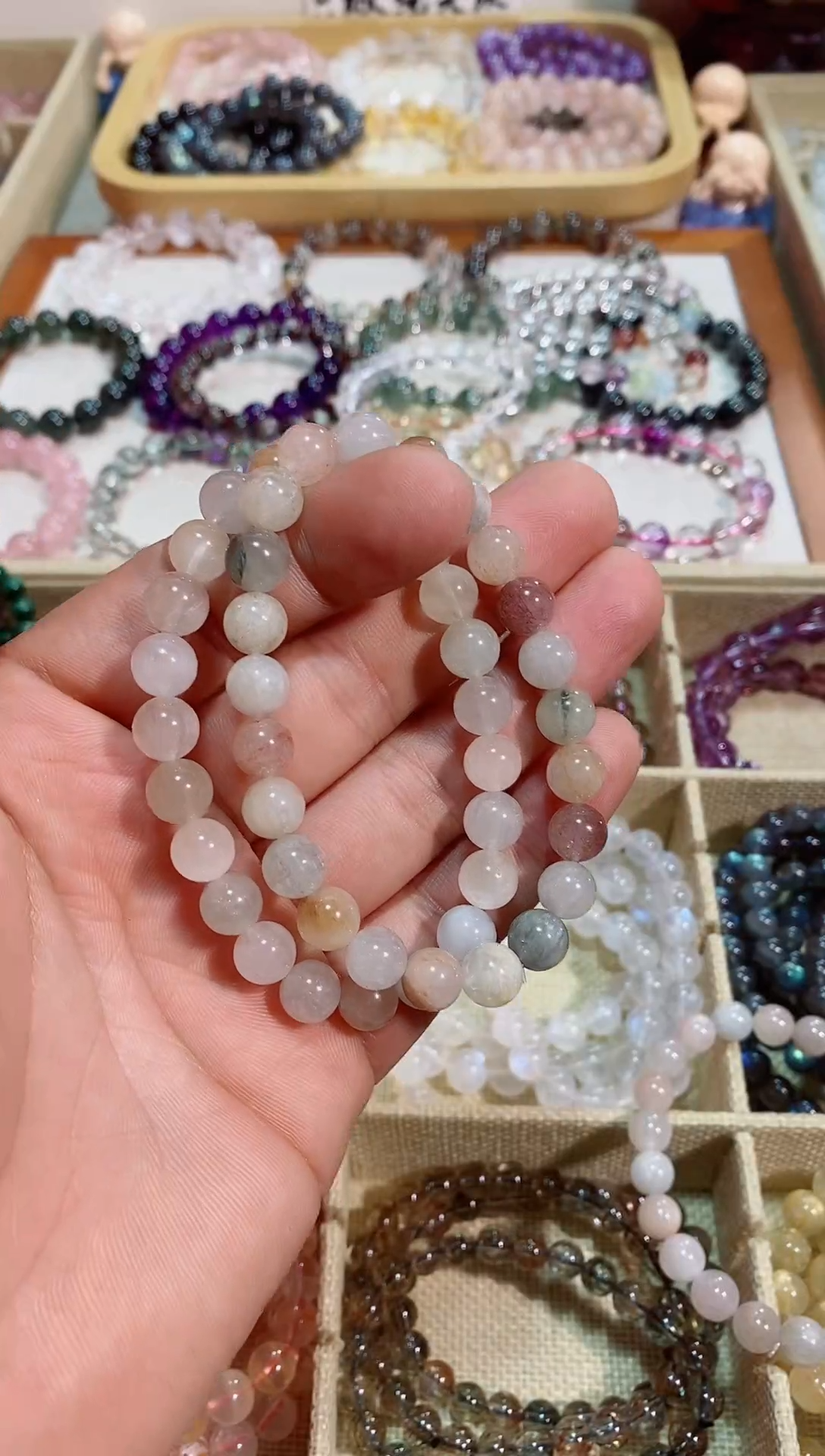 【闪购商品】水晶手链未镶嵌彩兔毛9m+ (多样性发其一）