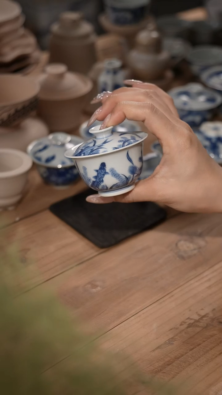 摆件陶景德镇陶瓷摆件盖碗水藻鱼