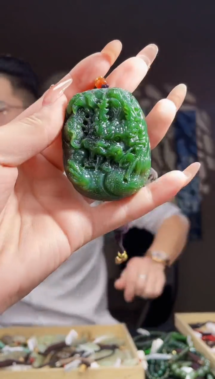 【闪购商品】和田玉颈饰未镶嵌拍一发一