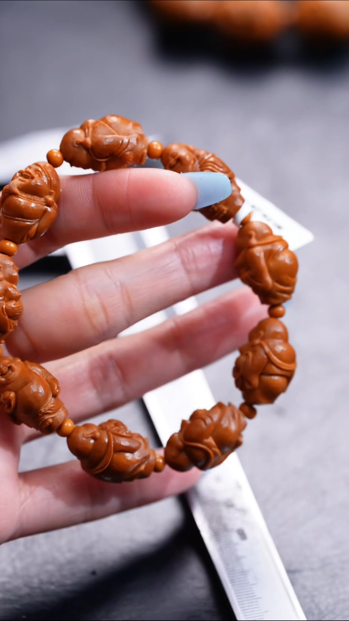 【闪购商品】橄榄核吊坠橄榄核