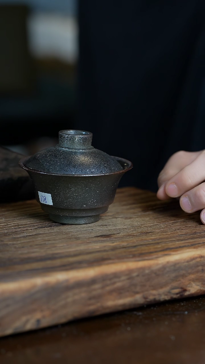 【闪购商品】盖碗浪鬼柴烧  鬼小柴系列盖碗