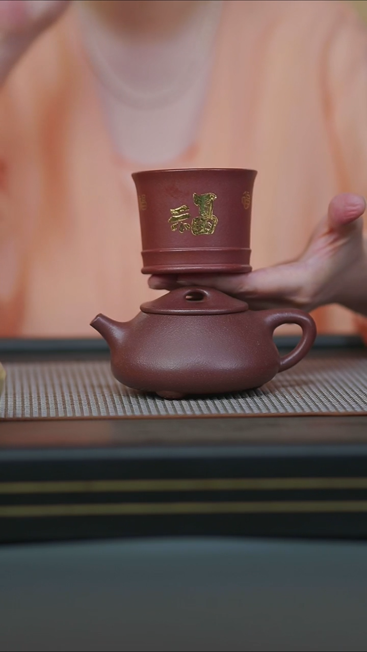 茶壶紫砂全手底槽清景舟240cc+金六福竹节杯