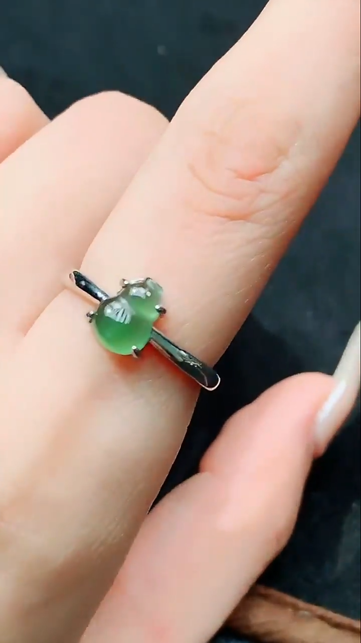 未镶嵌挂件翡翠天然翡翠