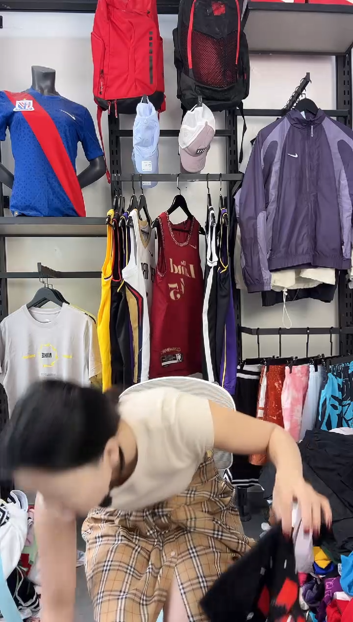 233  ·编码 瑕疵款以直播间过款为准 尺码·