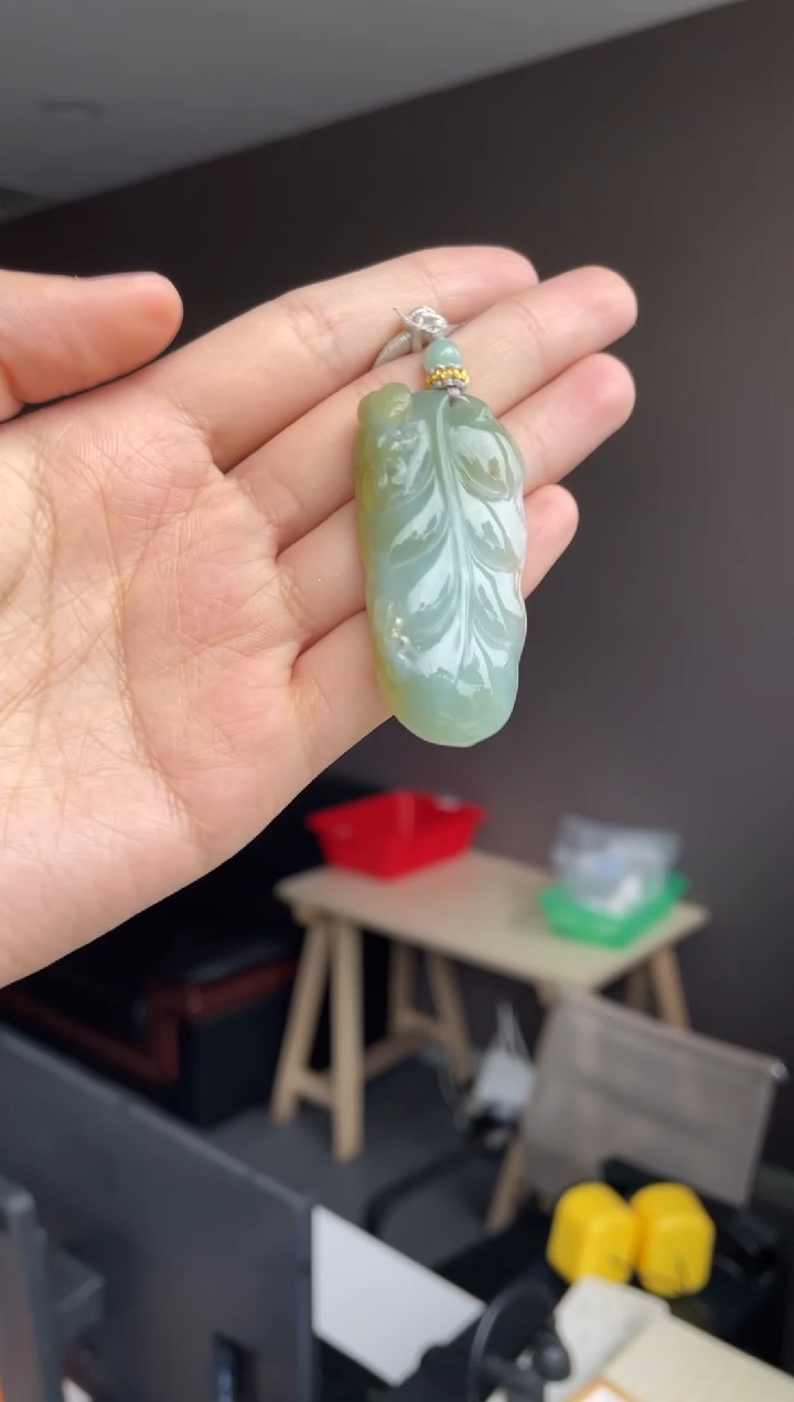吊坠(不含链)未镶嵌翡翠天然缅甸A货翡翠