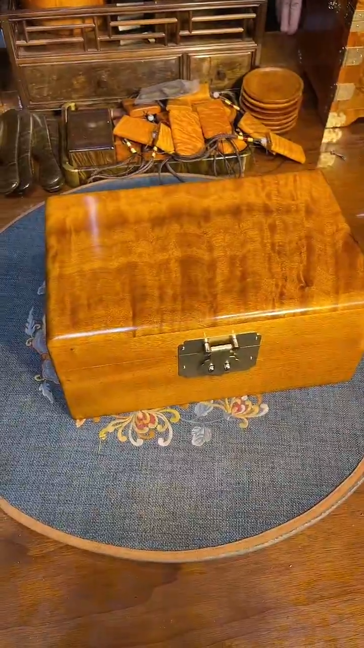 乌木类成套家具金丝楠首饰盒 s1