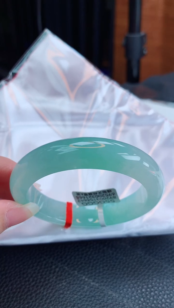 【闪购商品】翡翠手镯未镶嵌缅甸天然翡翠A货手镯