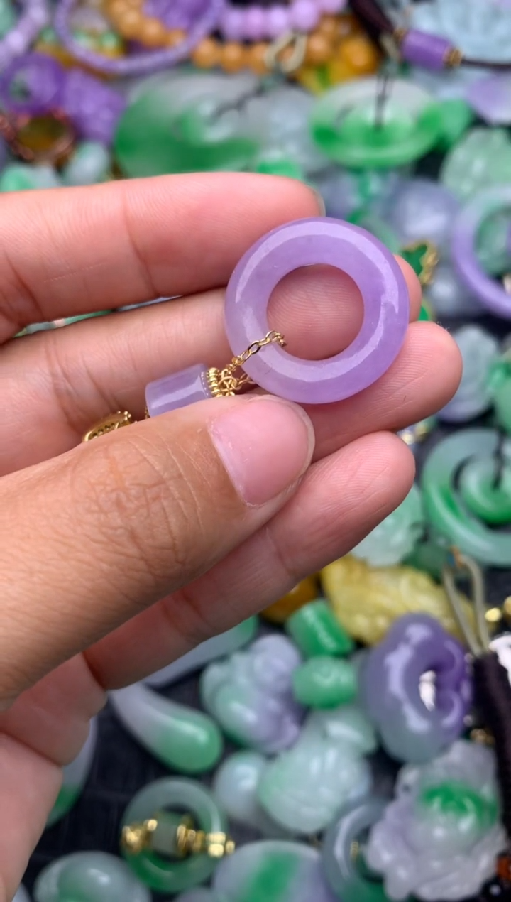 颈饰未镶嵌翡翠缅甸翡翠吊坠