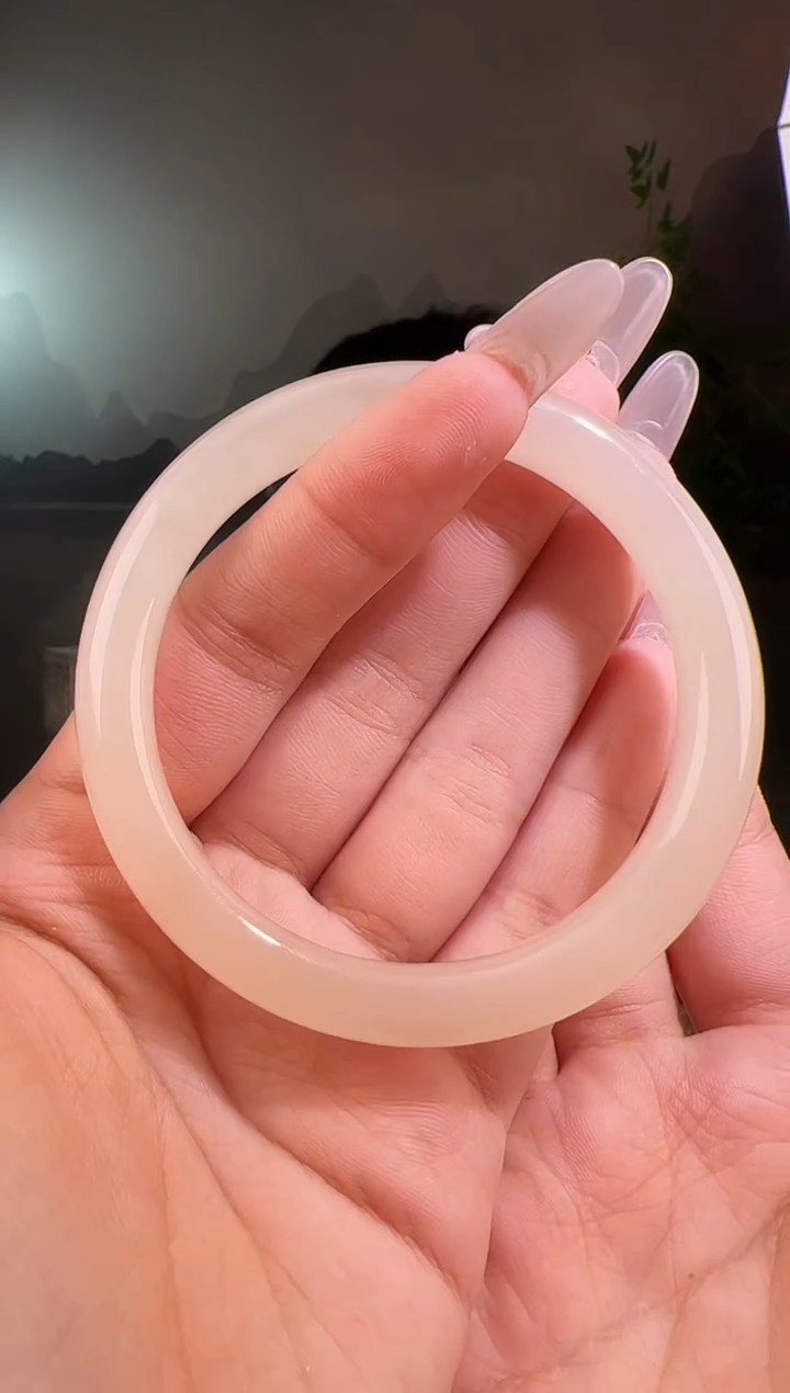 【闪购商品】和田玉手镯未镶嵌手镯