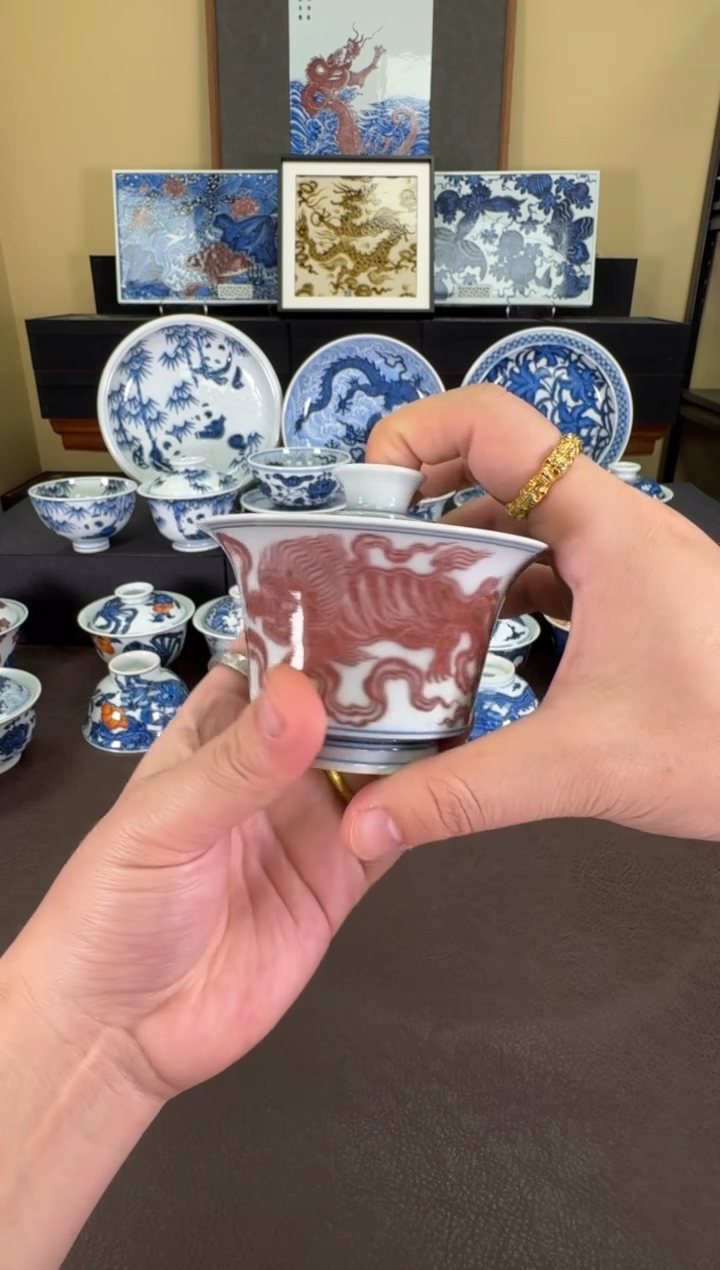 【闪购商品】又见春风缠枝双狮马蹄盖碗