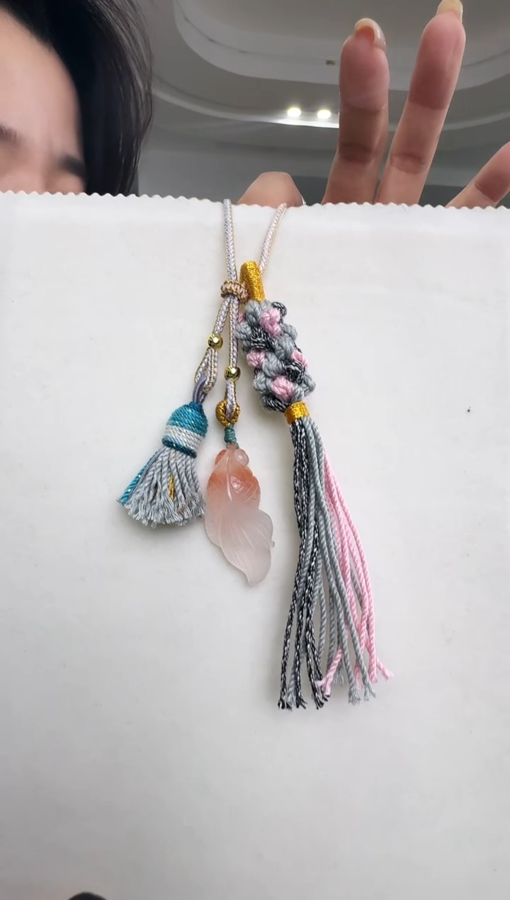 未镶嵌南红玛瑙车挂精美的车挂