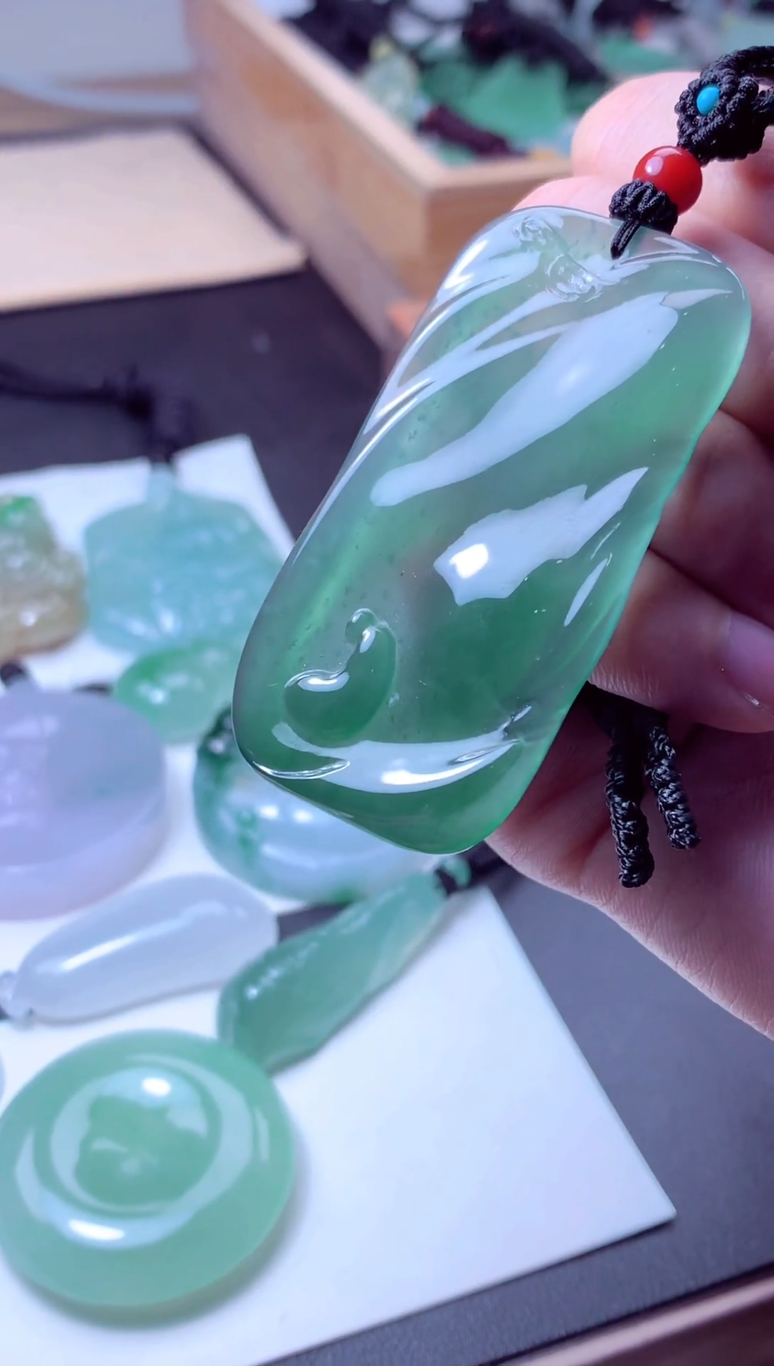 颈饰未镶嵌翡翠天然A货翡翠