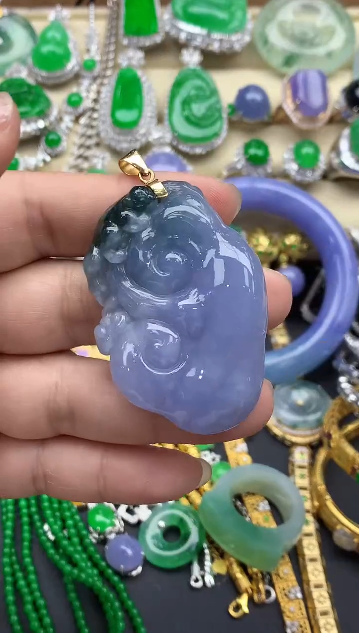 翡翠18K金镶嵌颈饰444-春日珠宝