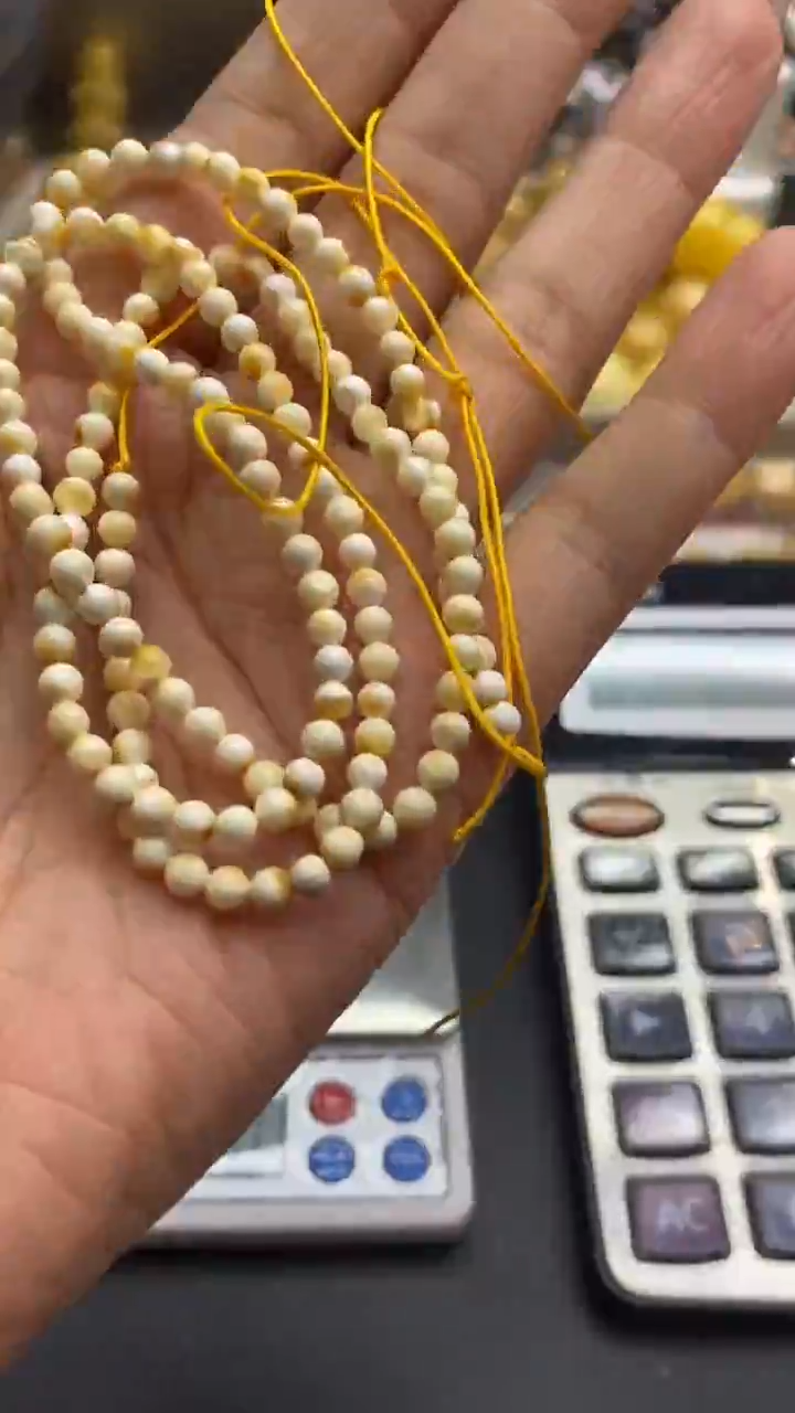 琥珀未镶嵌珠宝奇石1642