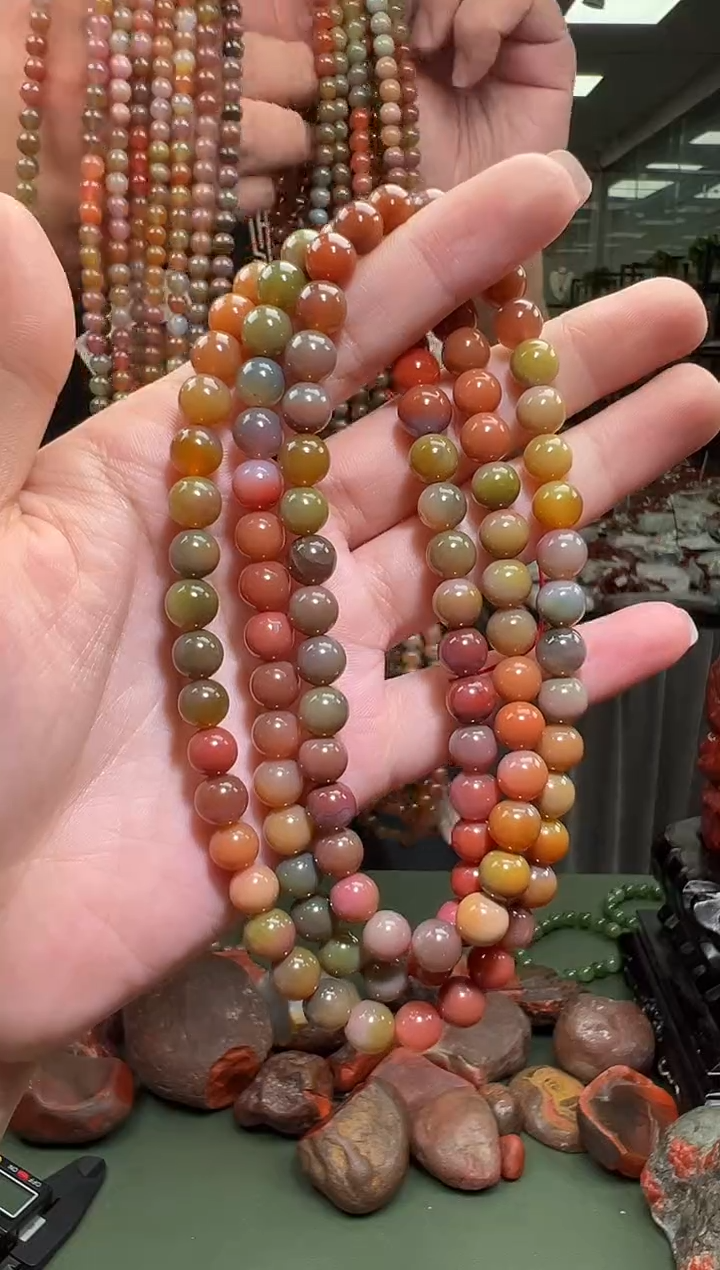 【闪购商品】玛瑙/玉髓手链未镶嵌多圈手串一条约7mm 多样性发货