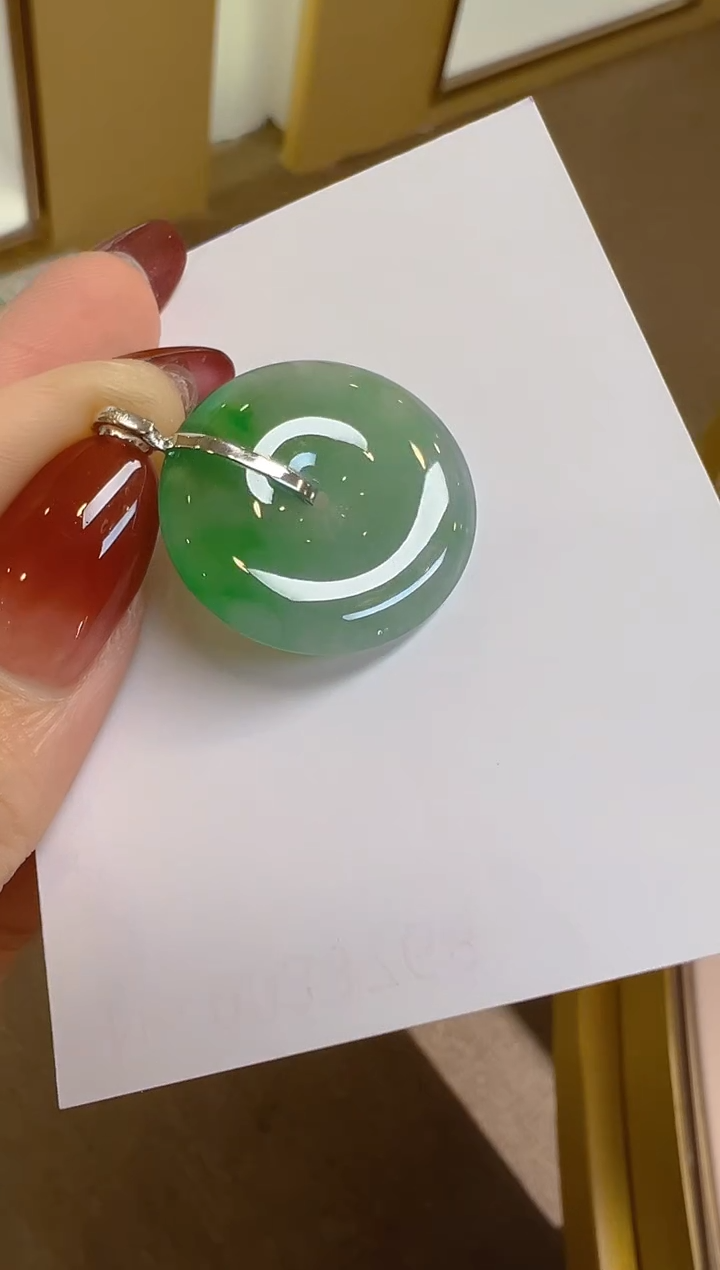 【闪购商品】翡翠吊坠(不含链)18K金镶嵌多样性团购发一件